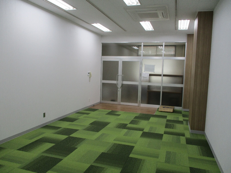 ゼミ室４部屋内装リニューアル工事